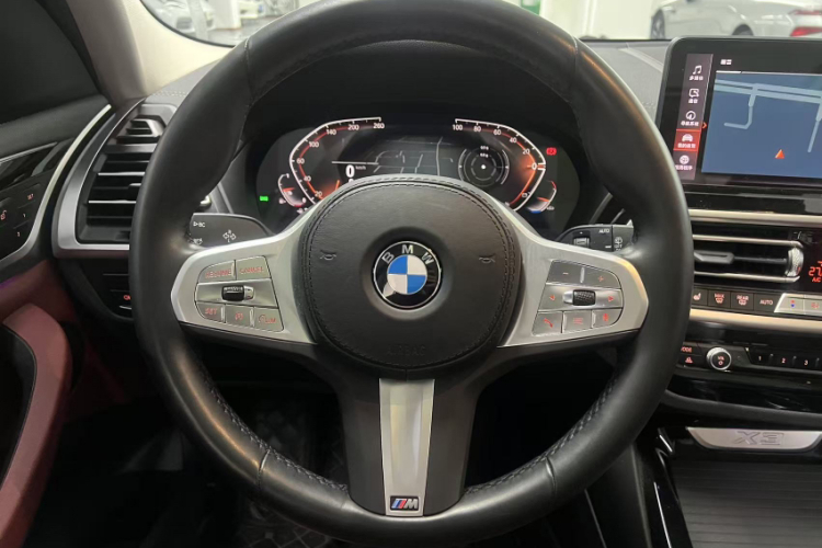 宝马X3 2022款 改款 xDrive25i M运动套装中控内饰7004