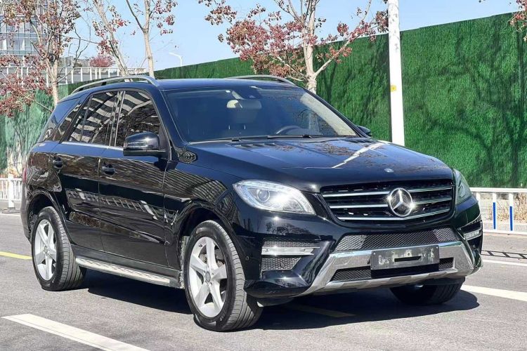奔驰M级 2014款 ML 320 4MATIC车身外观6002
