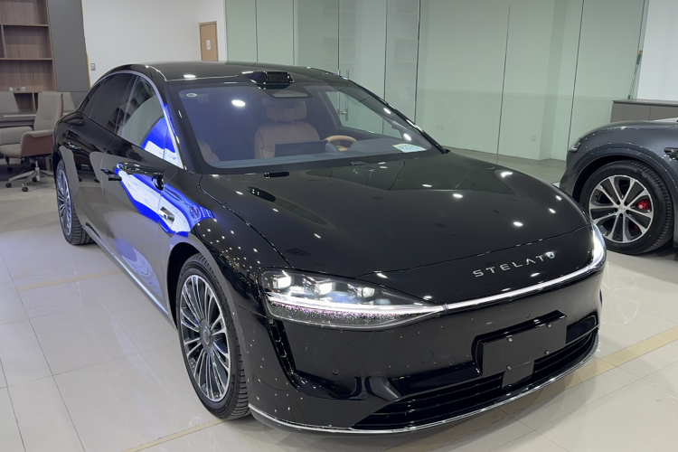 鸿蒙智行 享界S9 2024款 纯电 Ultra 四驱旗舰版车身外观6007