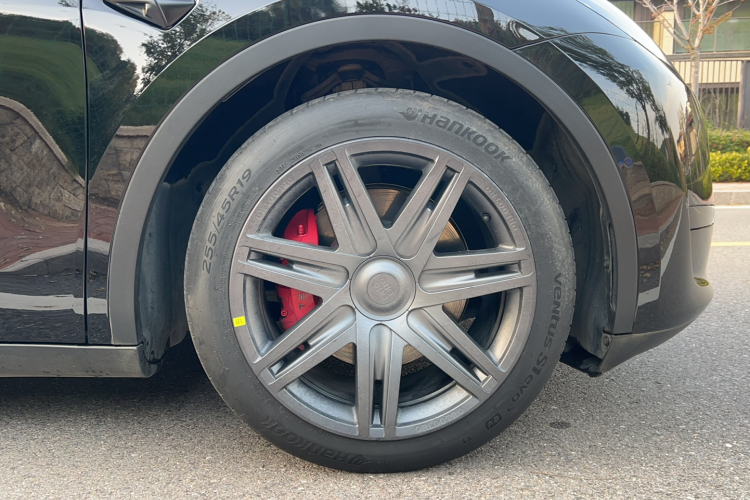 特斯拉 Model Y 2022款 后轮驱动版局部细节9003