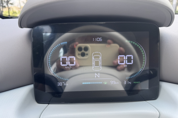 零跑汽车 零跑T03 2024款 310舒享版中控内饰7006