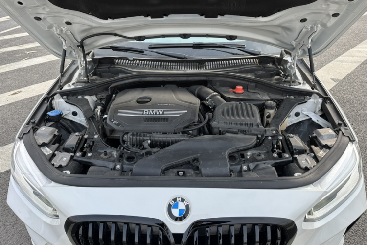 宝马1系 2021款 120i M运动版局部细节24