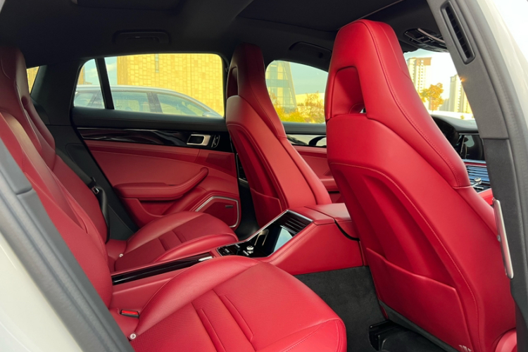 保时捷 2021款 Panamera 2.9T中控内饰7002