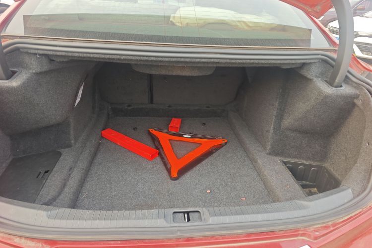 凯迪拉克ATS-L 2017款 28T 时尚型局部细节23