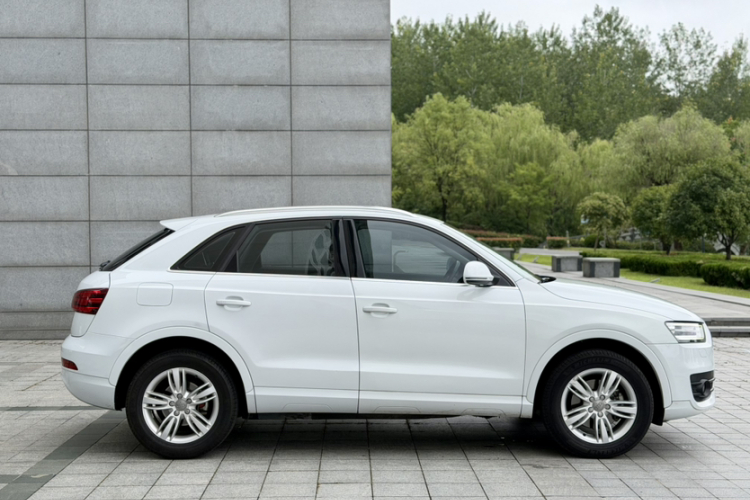 奥迪Q3 2015款 30 TFSI 舒适型车身外观6003