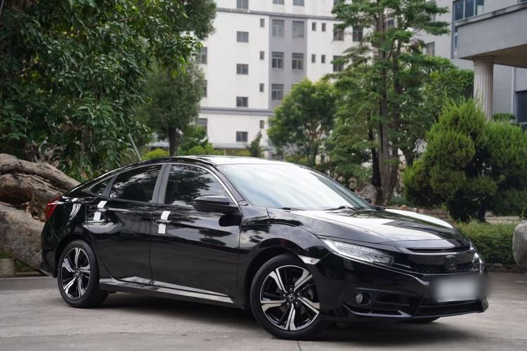 本田 思域 2016款 220TURBO CVT尊贵版车身外观6001