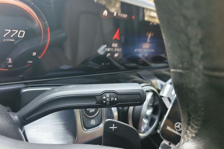 奔驰GLB 2020款 GLB 200 时尚型局部细节18