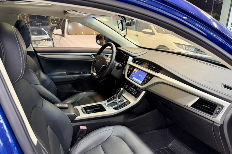 吉利汽车 帝豪GL 2017款 1.3T DCT精英型车身外观6013