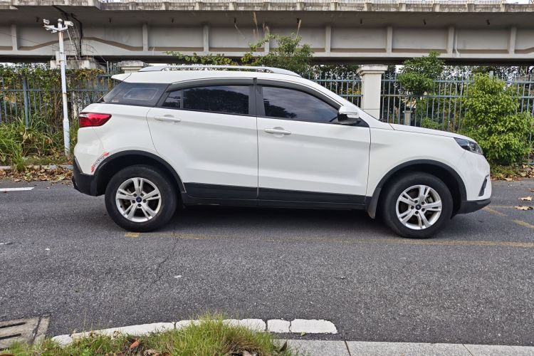 福特 2020款 领界S EcoBoost 145 CVT精领型车身外观6009