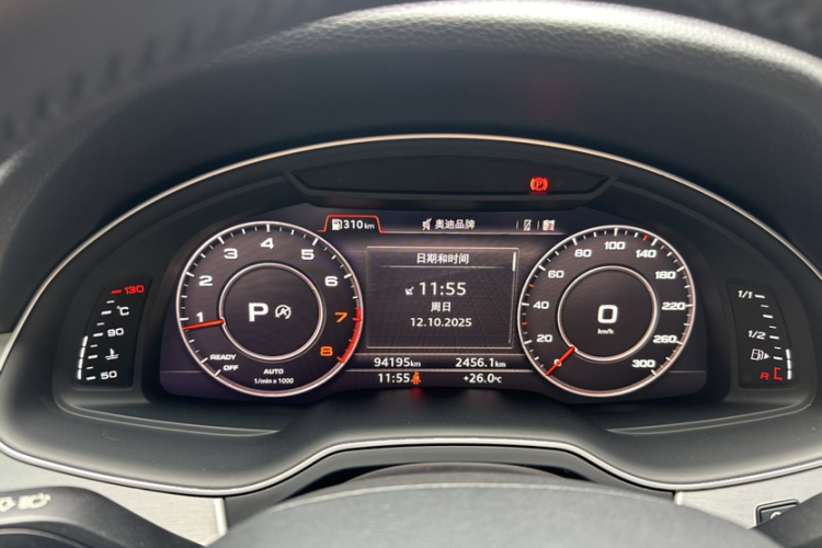 奥迪Q7 2018款 40 TFSI S line运动型中控内饰15