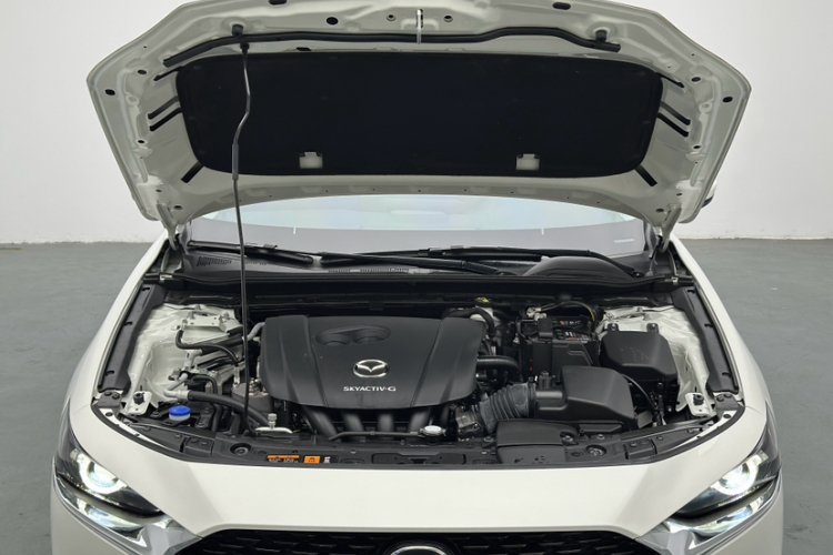 马自达3 昂克赛拉 2023款 2.0L 自动质臻版中控内饰7006