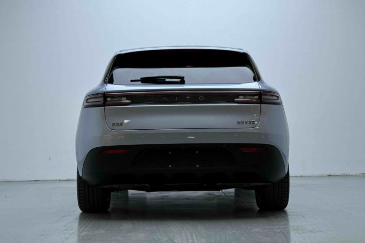 鸿蒙智行 问界M5 2022款 纯电后驱标准版车身外观6003