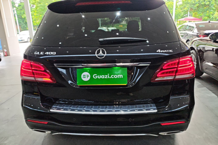 奔驰GLE 2018款 GLE 400 4MATIC 臻藏版车身外观6006