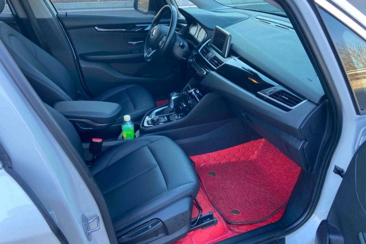 宝马2系旅行车 2018款 218i 领先型中控内饰7007