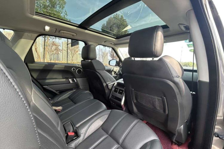 路虎 揽胜运动版 2017款 3.0 SC V6 SE中控内饰7008