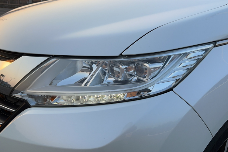 本田 奥德赛 2015款 2.4L 至尊版车身外观6009