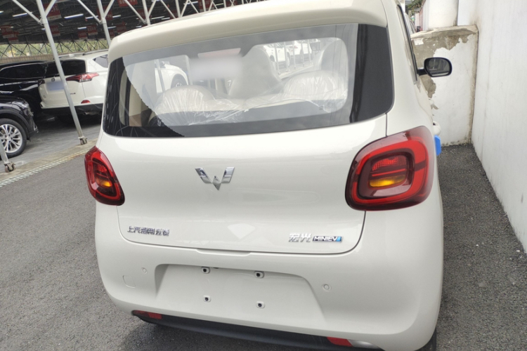 五菱汽车 宏光MINIEV 2025款 四门版 进阶款车身外观6002