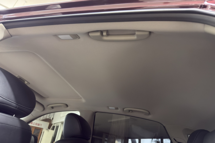 英菲尼迪QX50 2015款 2.5L 舒适版局部细节22