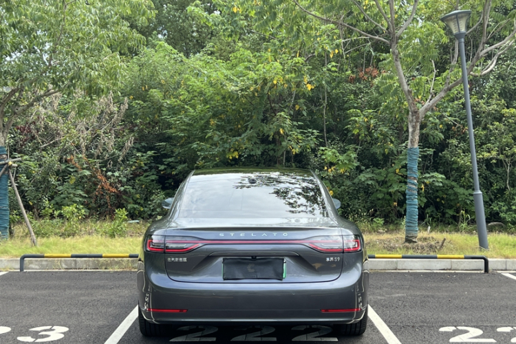 鸿蒙智行 享界S9 2024款 纯电 Ultra 四驱旗舰版车身外观6003