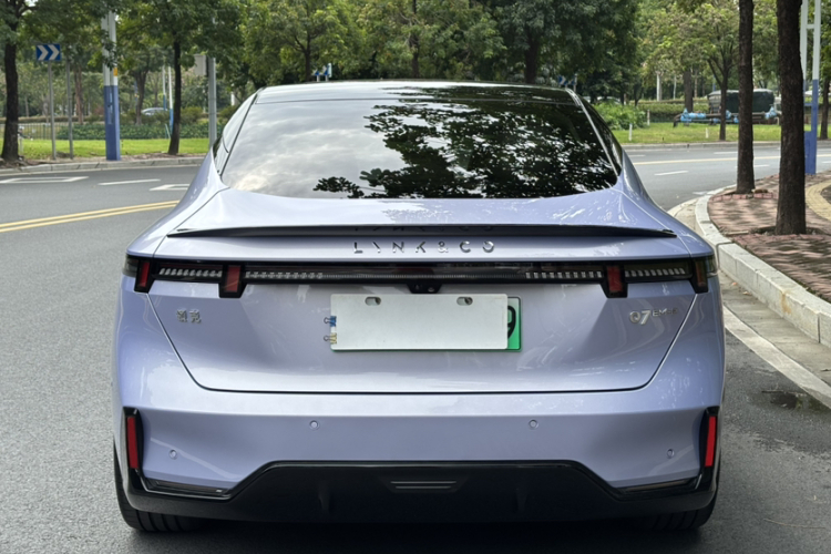 领克07 2024款 EM-P 126长续航 Ultra车身外观6001