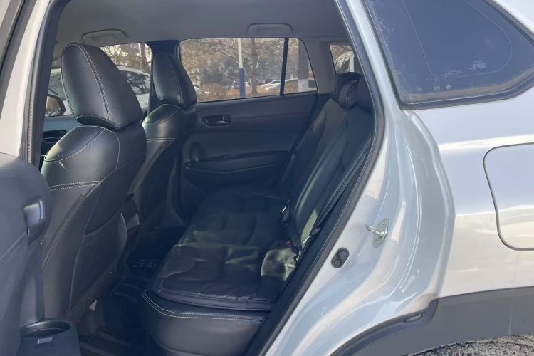 丰田 卡罗拉锐放 2024款 2.0L 智能电混双擎 先锋版中控内饰7007