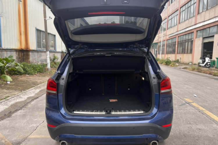 宝马X1 2021款 改款 sDrive20Li 时尚型局部细节23