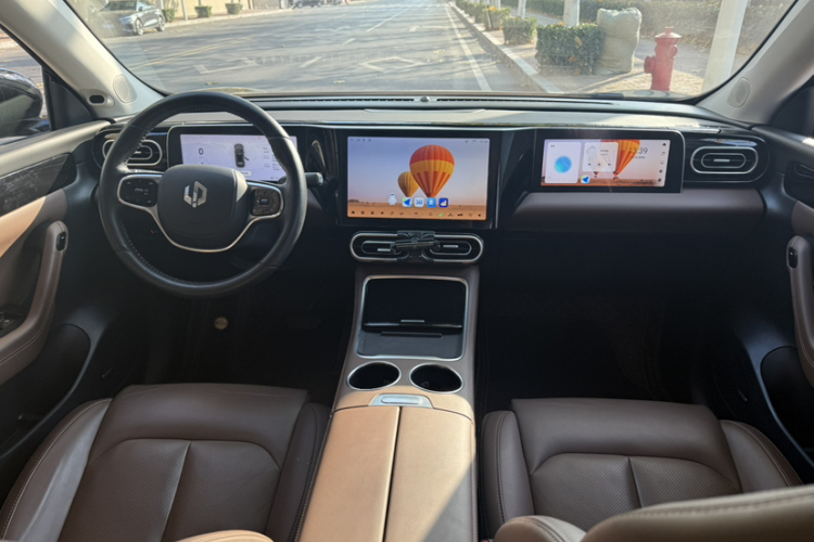 零跑汽车 零跑C11 2023款 增程 200舒享版中控内饰7004