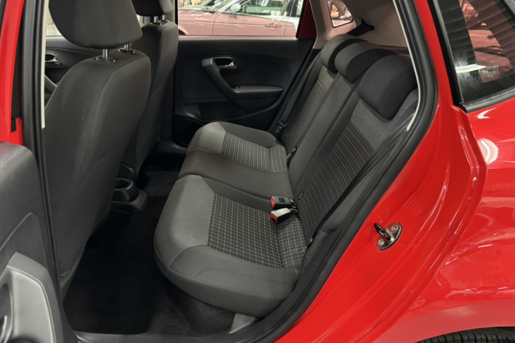 大众 Polo 2016款 1.6L 自动舒适型中控内饰7004