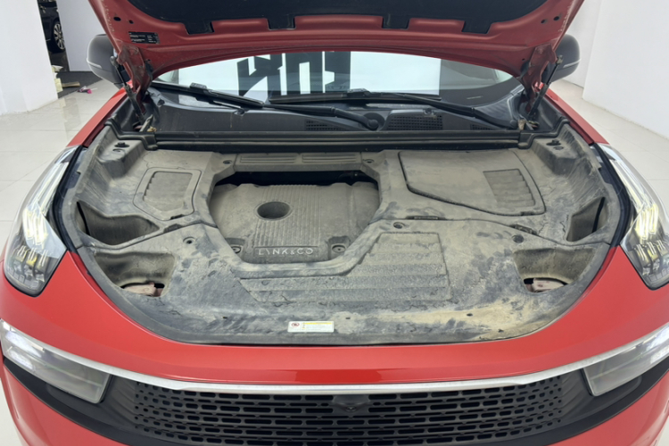 领克01 2017款 2.0T 四驱劲Pro版局部细节24