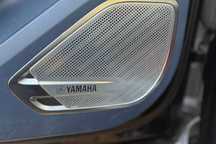 极氪001 2022款 超长续航双电机 YOU版中控内饰7008