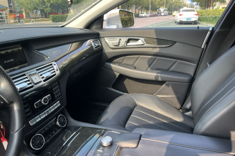 奔驰CLS 2012款 CLS 300 CGI中控内饰7009