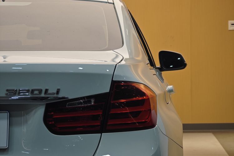 宝马3系 2015款 320Li 超悦版豪华设计套装车身外观6013