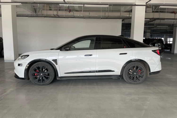 ARCFOX极狐 极狐 阿尔法S(ARCFOX αS) 2022款 HI版 高阶版车身外观6005