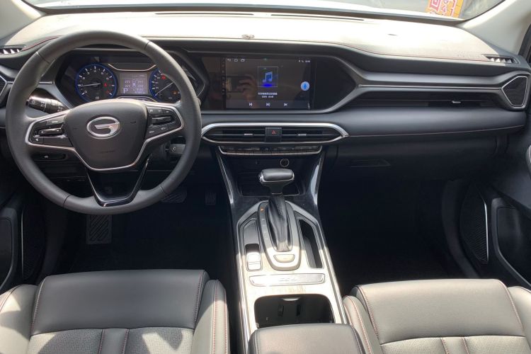 广汽传祺 传祺GS4 2020款 270T 自动舒适版中控内饰7001