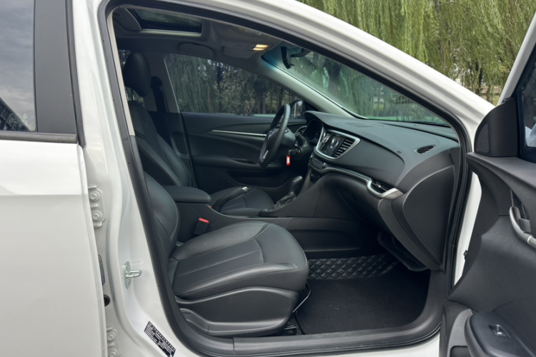 别克 英朗 2021款 改款 1.3T 自动轻混动精英型中控内饰7002