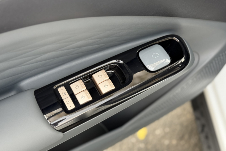 ARCFOX极狐 极狐T1 2025款 425 PRO中控内饰7005