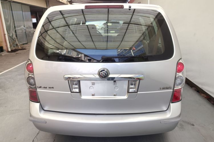 别克GL8 2014款 2.4L 经典版车身外观6013