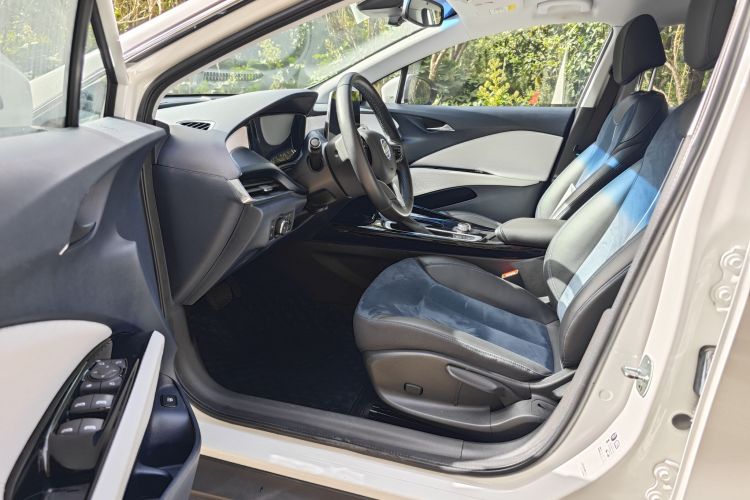 别克 微蓝6 2020款 插电混动 互联智慧型中控内饰7002