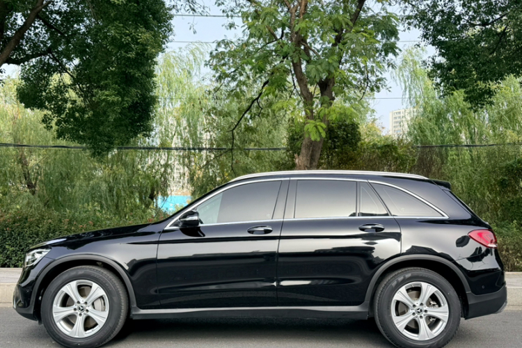 奔驰GLC 2020款 改款 GLC 260 L 4MATIC 动感型车身外观6005