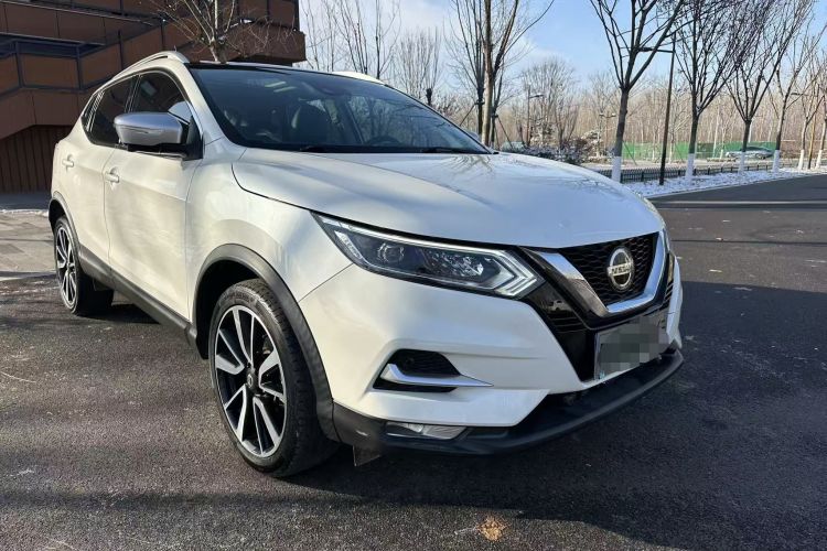 日产 逍客 2021款 2.0L CVT旗舰版车身外观6002