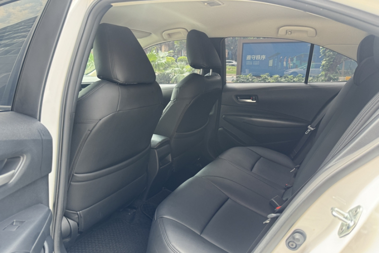 丰田 卡罗拉 2022款 1.2T S-CVT先锋PLUS版中控内饰7004