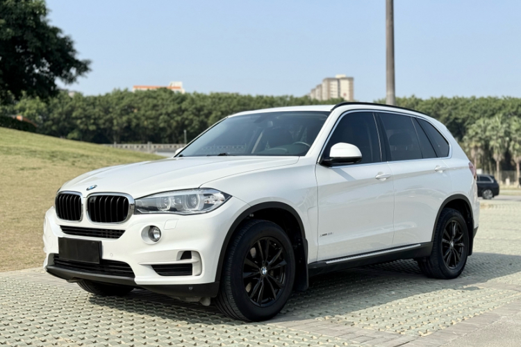 宝马X5(进口) 2015款 xDrive28i车身外观6011