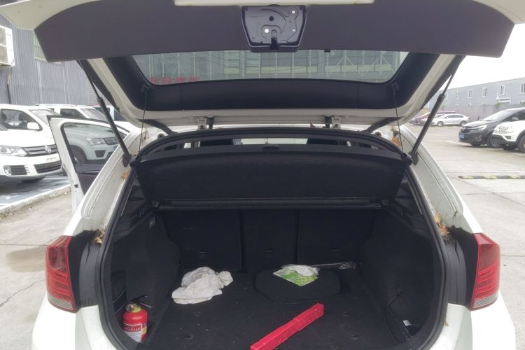 宝马X1 2013款 sDrive18i 运动设计套装局部细节23