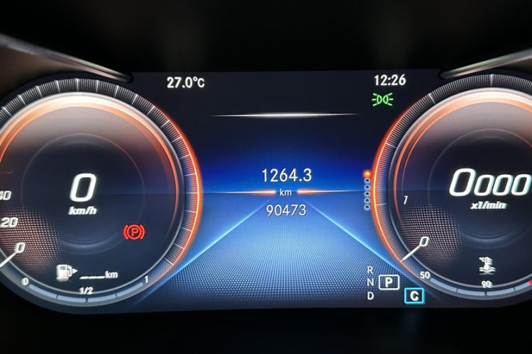 奔驰GLC 2020款 GLC 260 L 4MATIC 豪华型中控内饰15