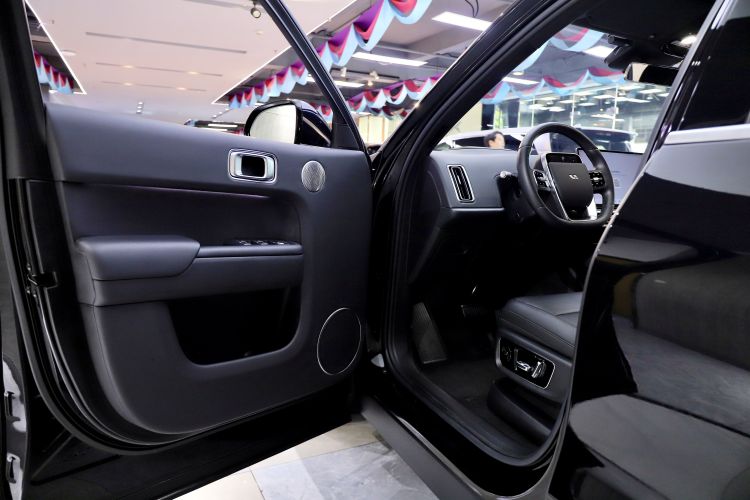 理想汽车 理想L8 2024款 Pro中控内饰7001