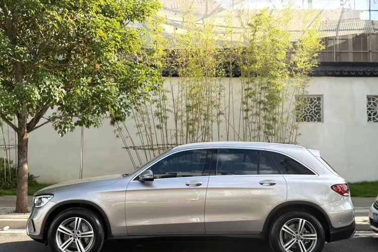 奔驰GLC 2020款 改款 GLC 260 L 4MATIC 动感型车身外观6003