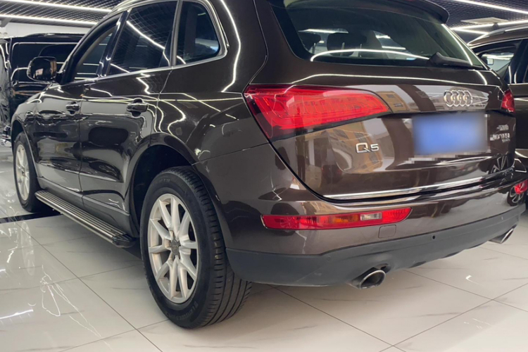 奥迪Q5 2016款 40 TFSI 进取型车身外观6002