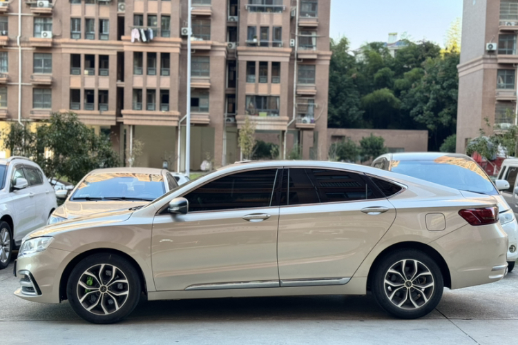 吉利汽车 博瑞 2017款 2.4L 尊雅型车身外观6005