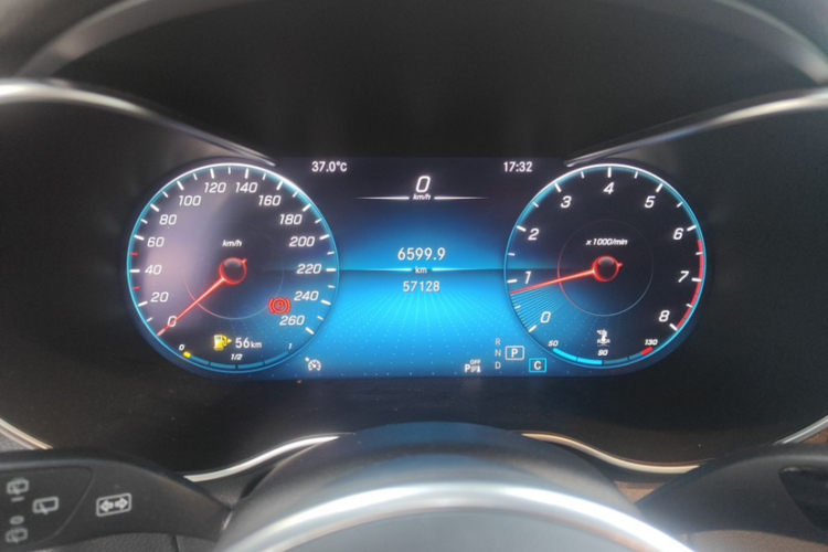 奔驰GLC 2020款 改款 GLC 260 L 4MATIC 豪华型中控内饰15