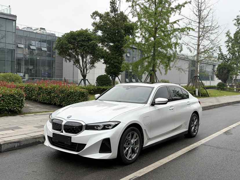 宝马i3 2024款 eDrive 35 L(1)